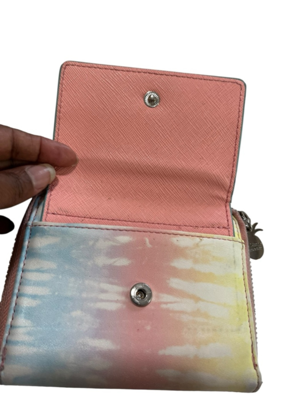 EUC Women's Loungefly Stitch Tie-Dye Wallet One Size Multicolor Pink - Picture 4 of 8